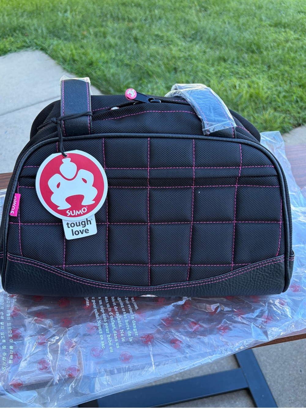 SUMO Mobile Edge mini Duffel Bag Black Pink Stitching Quilted NWT